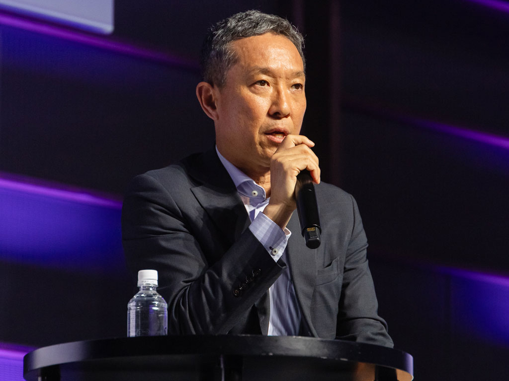 クラウド Watch tweet media