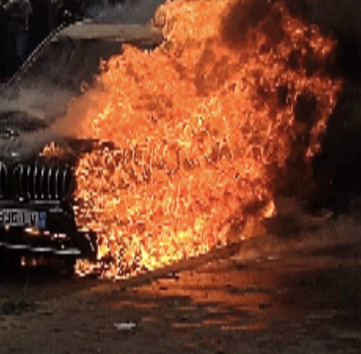 cansoverano tweet media