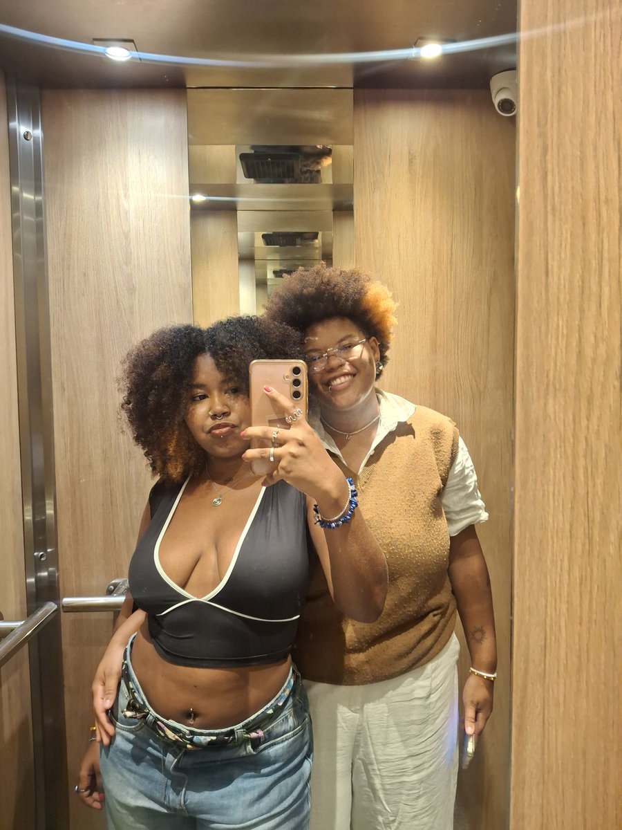 mar¡ stilinski tweet media