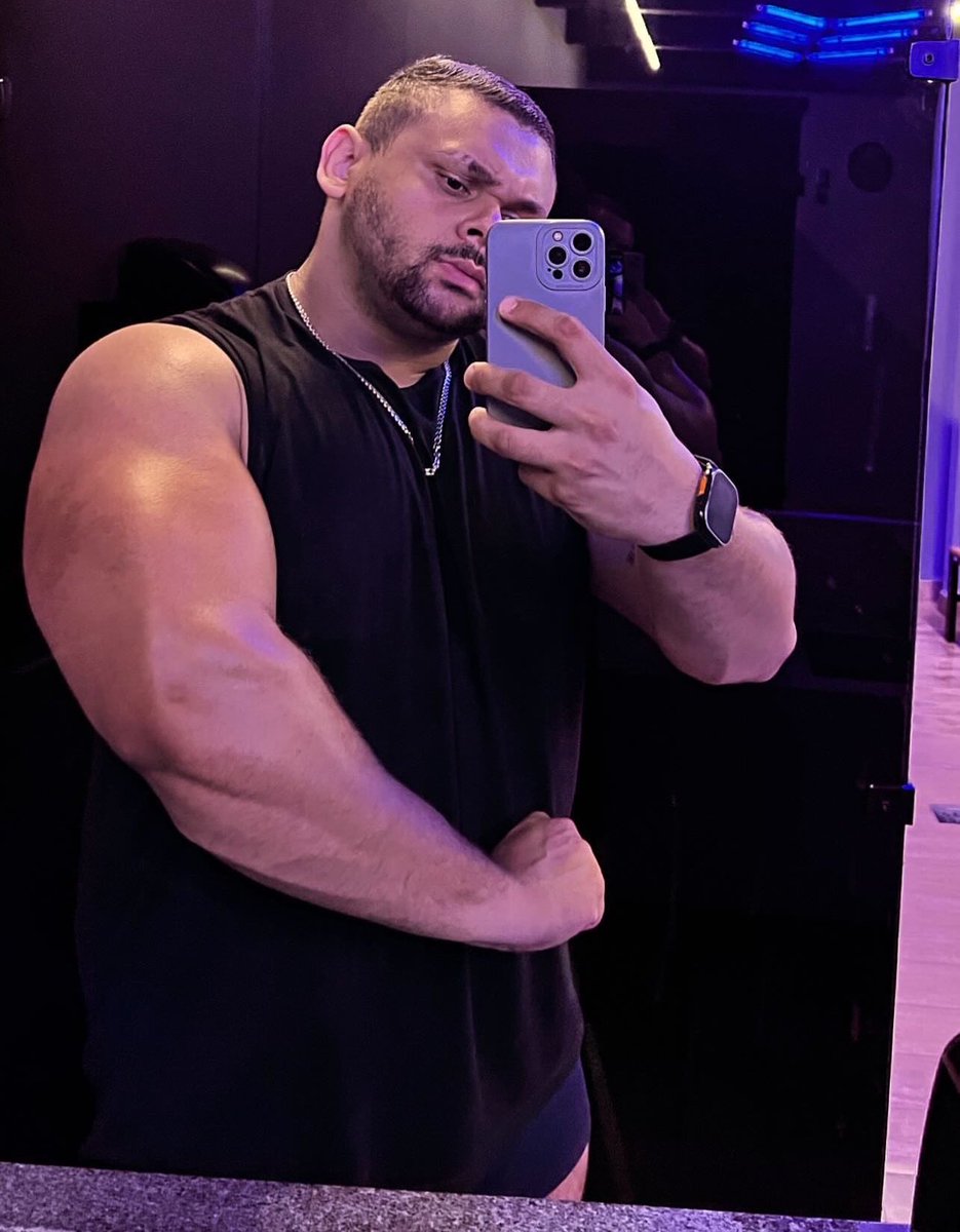 the personal tweet media