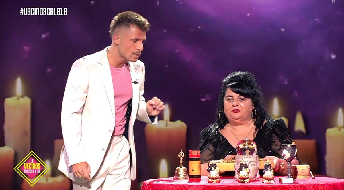 lady march tweet media