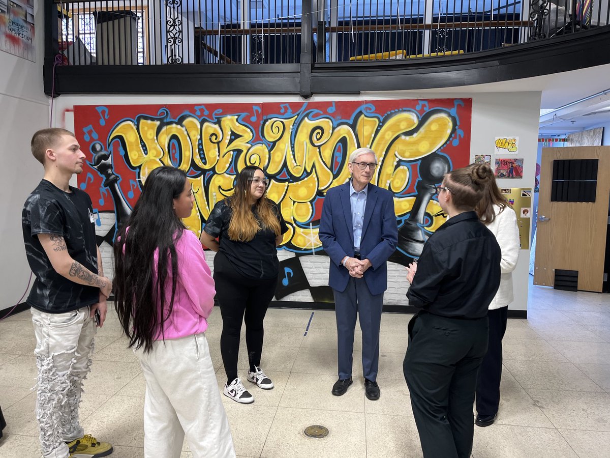 Governor Tony Evers tweet media