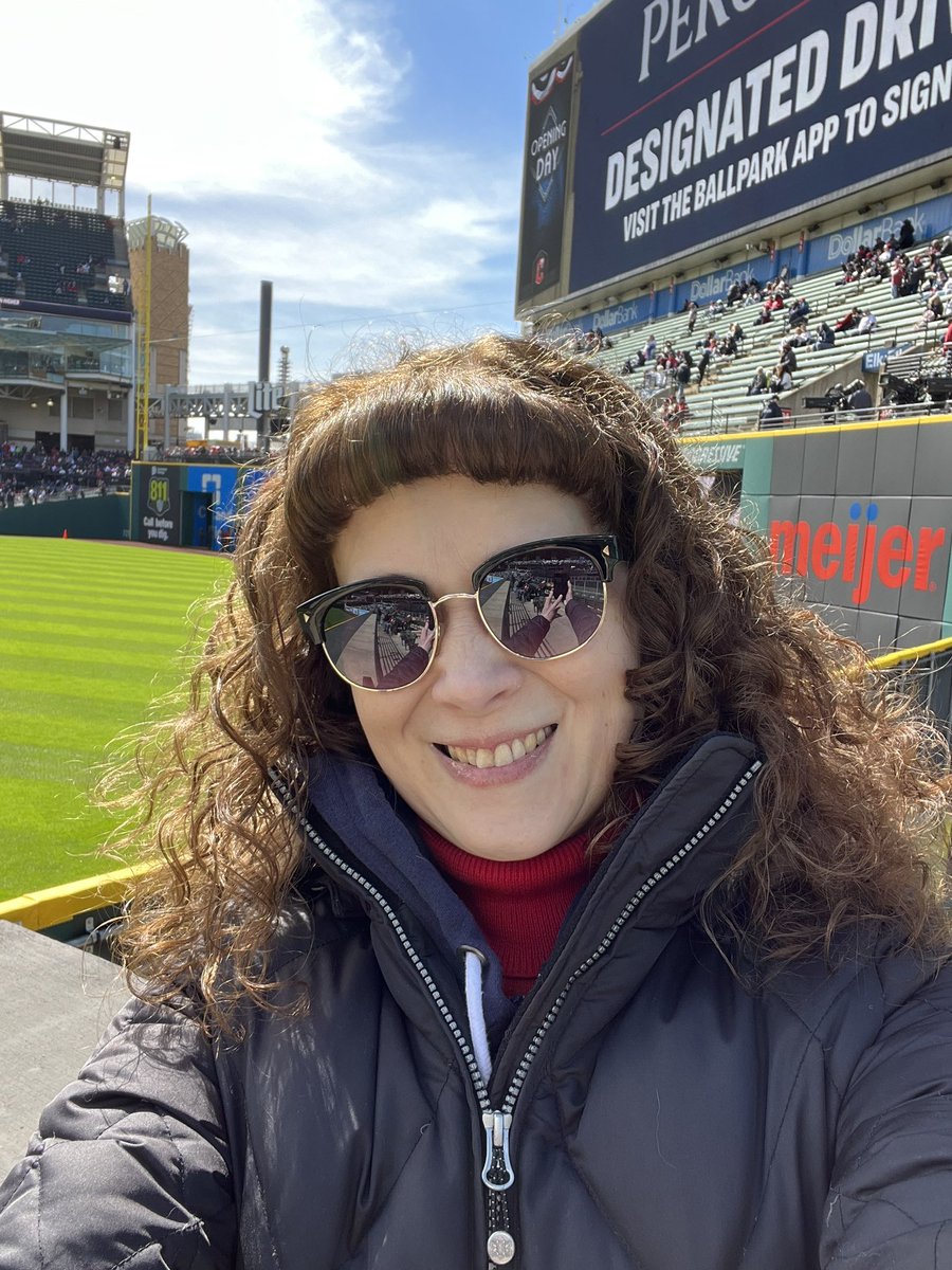 PLCarrie's tweet image. Reintroducing myself before our Opening Day!

- Guardians STH since 2008
- Bo Naylor is my backstop! 
- Love taking baseball pics!
- Tanner Bibee and Cade Smith are               
    are also my favorites!
- Can’t wait to be at my second 
   home with my Tribe Family!
❤️⚾️💙