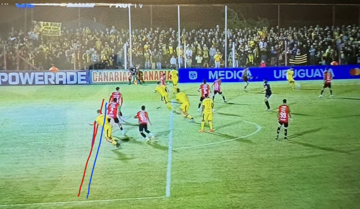 denle el microfono a flavio tweet media