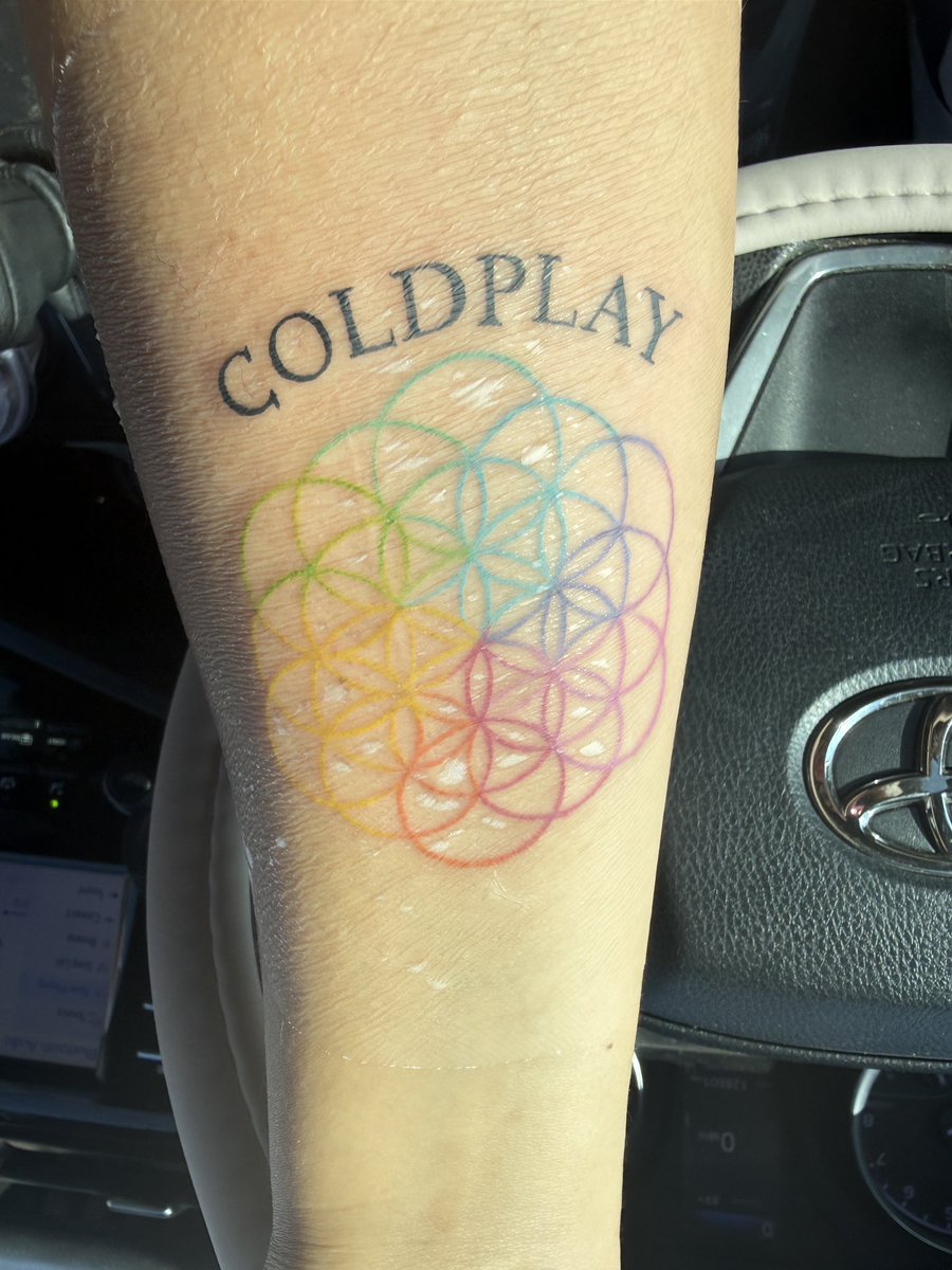 La Dama โฅ๏ธ tweet media