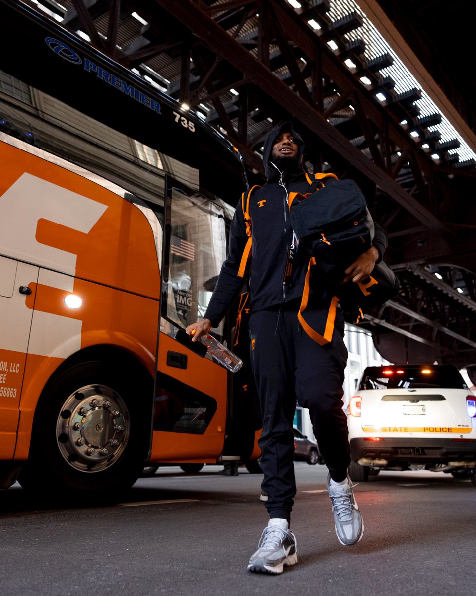 Tennessee Basketball tweet media