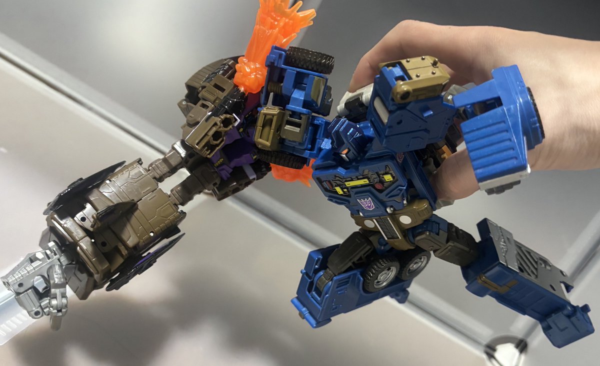 もふお tweet media