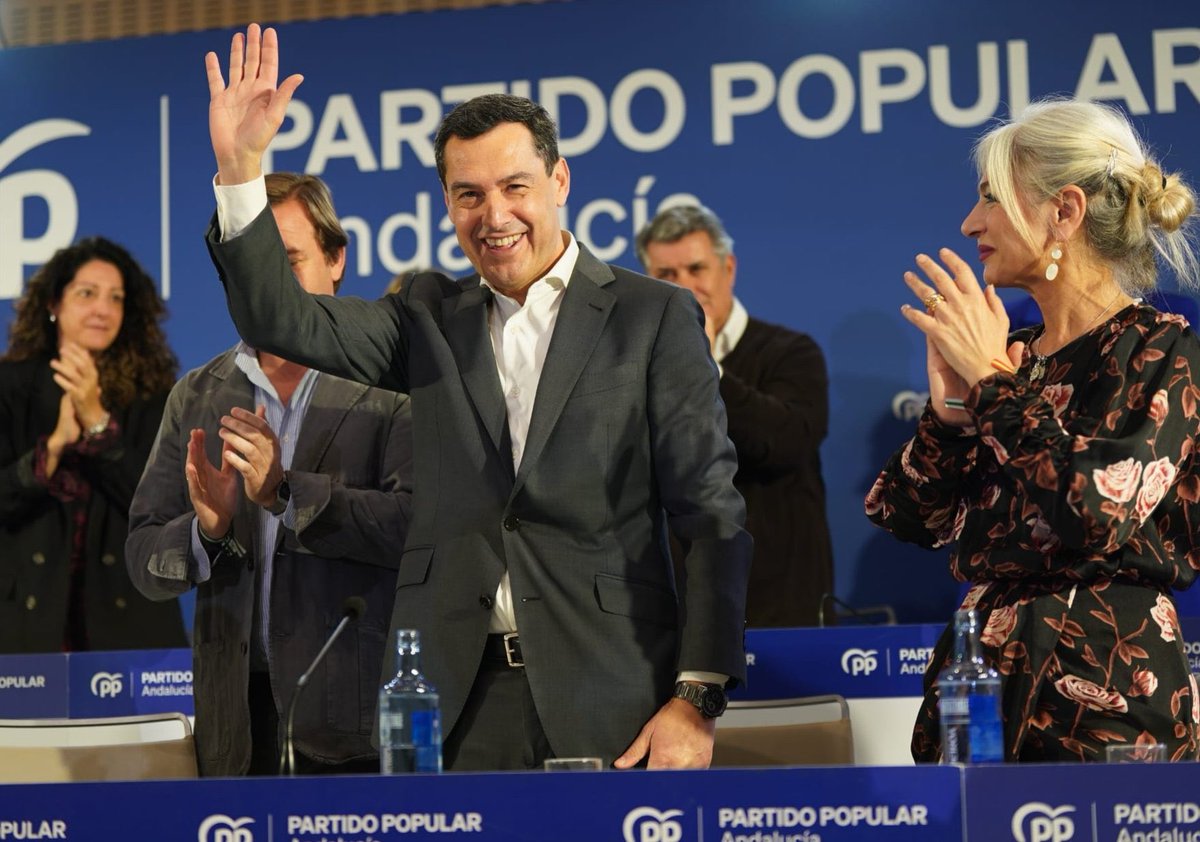 POR ANDALUCÍA, 
CON JUANMA MORENO 

“Pido la confianza para un proyecto de mayoría donde cabe todo el mundo. 
La politica como servicio público a través de la estabilidad institucional: prosperidad, bienestar para los andaluces

LIBRES PARA DEFENDER LOS INTERESES DE ANDALUCÍA