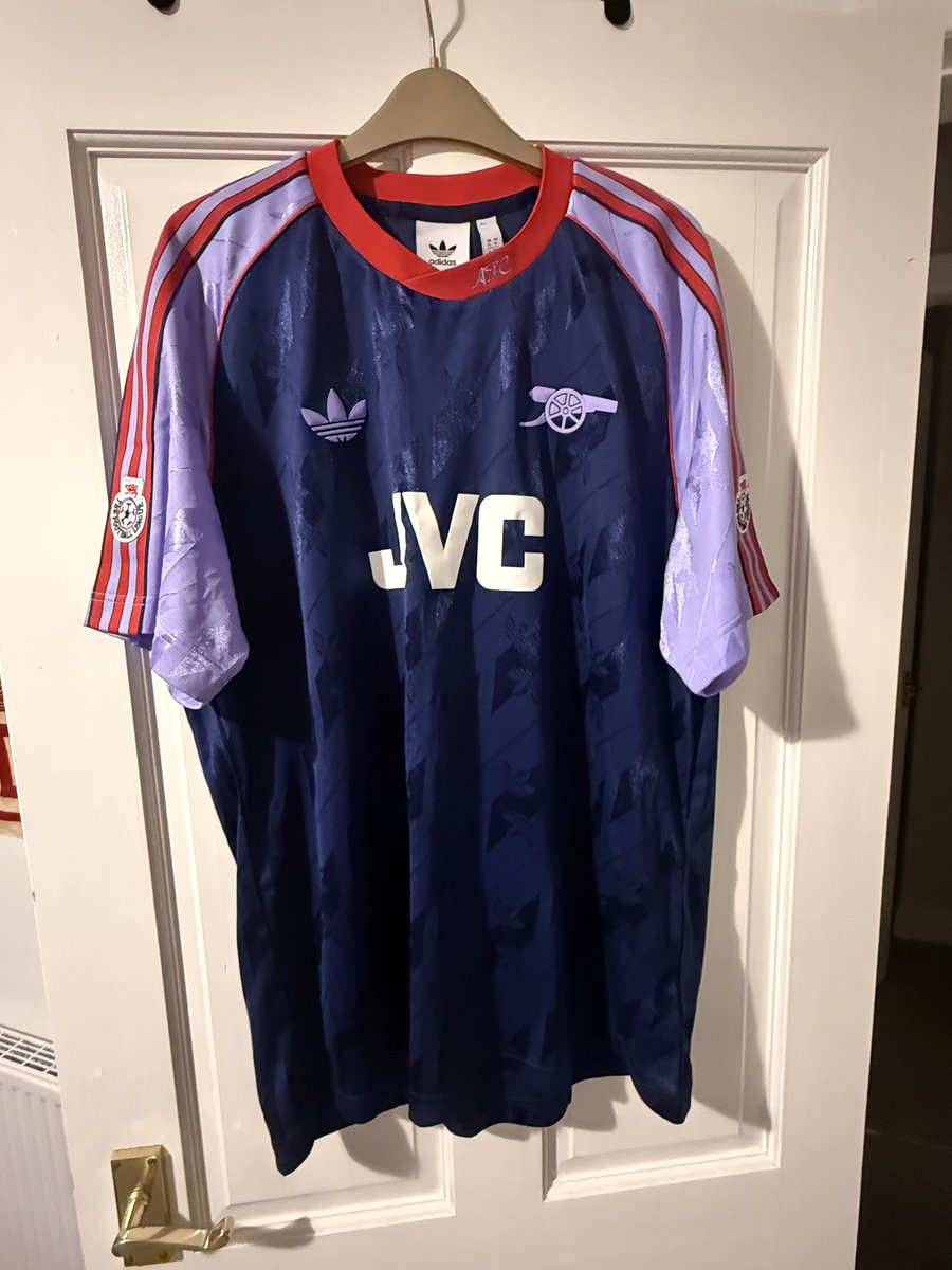 Lewis Roper tweet media