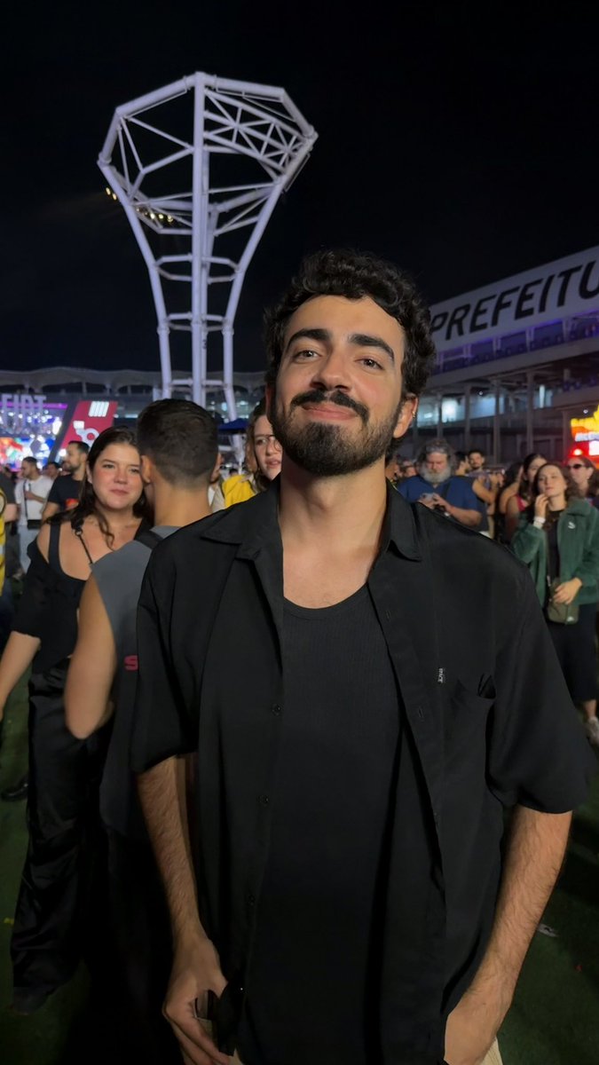 Junimores tweet media