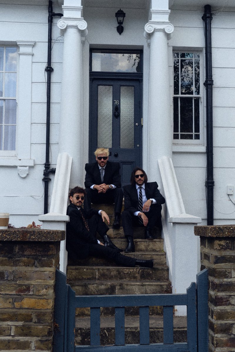 LOSMESONEROS's tweet photo. 💫🔭 🇬🇧 https://t.co/fl0oGdpaoi