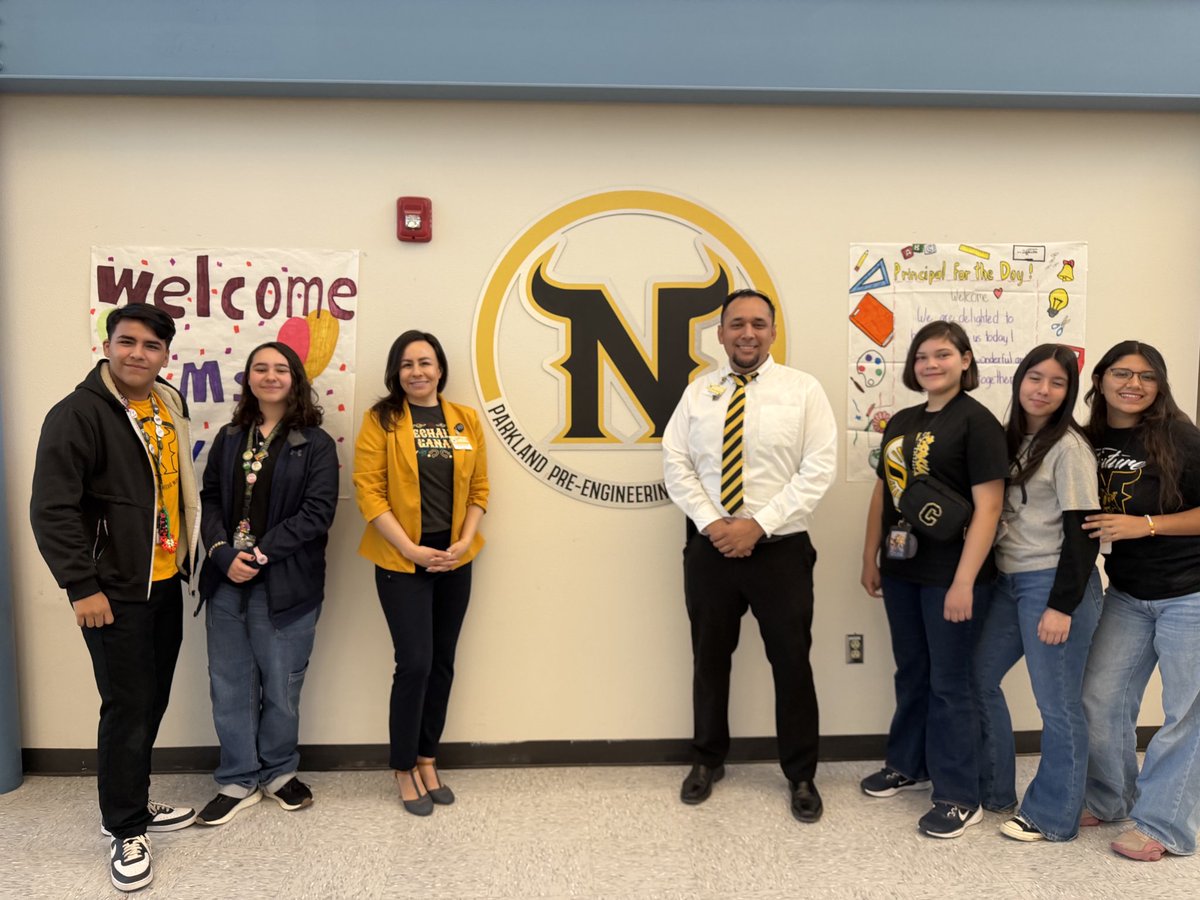 rm_cere's tweet image. We are excited to welcome our Principal for the Day to @TheParkMS - Ms. Chelsie Evaldi, proud owner of @ChucoRelic 
Our students are inspired by your journey &amp;amp; entrepreneuial spirit! #PrincipalForADay #915Pride @jortiz_P_ @RomeroCesar55 @mmaldonado112 #SupportLocal @YsletaISD