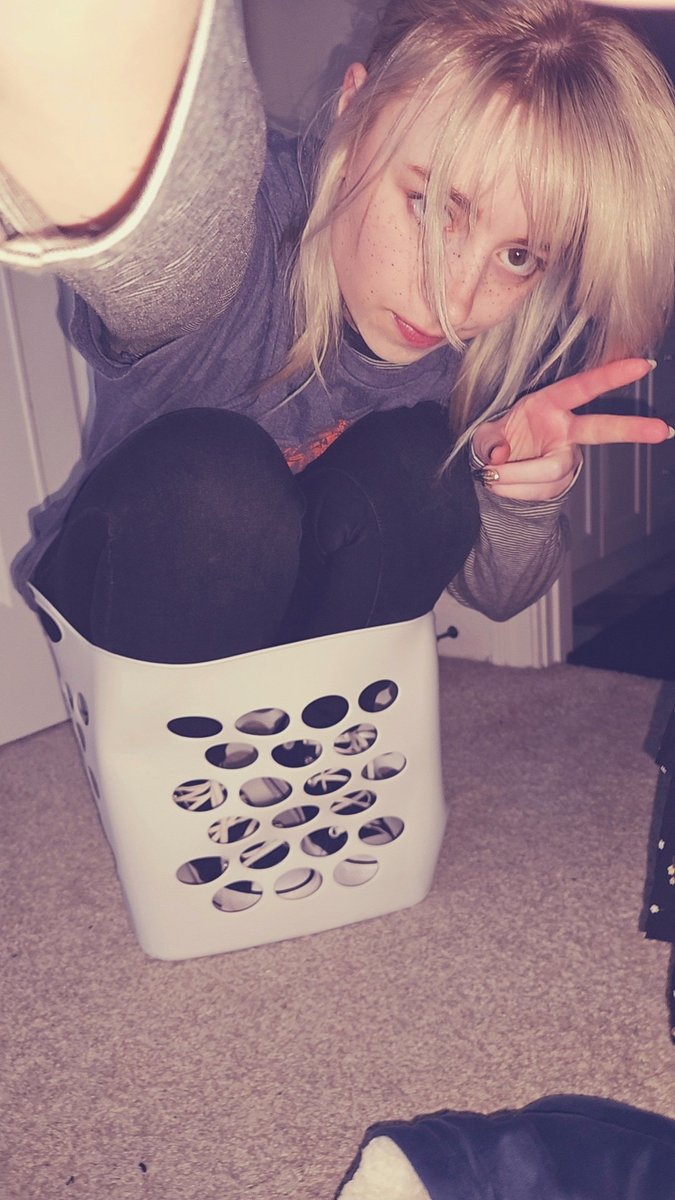 ezra 💫 -4/10lbs tweet media