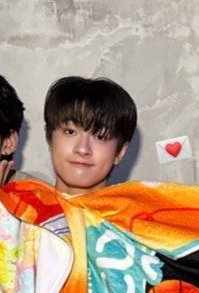 𝕒𝕞• ᴍʀ. ғᴀɴʙᴏʏ ᴇʀᴀ🦋🐱 tweet media