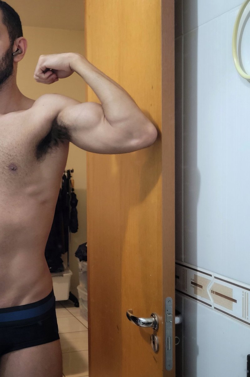 ottergoon3's tweet photo. 🥴💪🏽 https://t.co/QTOVYA6neS