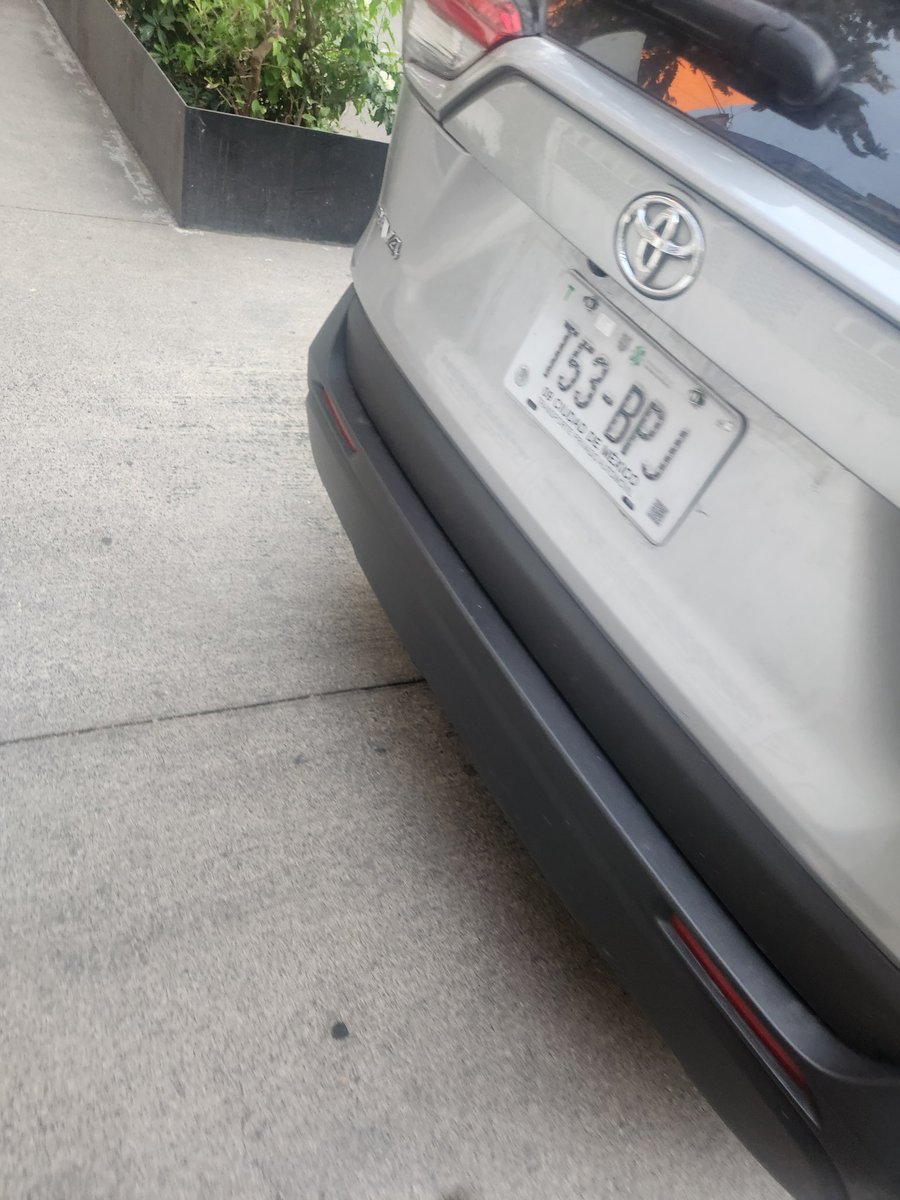 Reportes tweet media