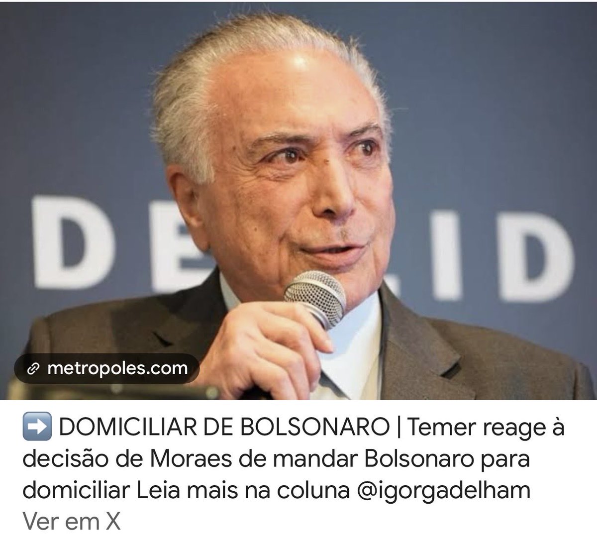 Vagabundo vampiro ! Vai cuidar da tua mulher recatada e do lar que nos colocou nessa Merda de Brasil depois que mataram Teori !
Vai cuidar da tua mulher que pode de novo fazer mais nudez!
O careca vai salvar ela? 
Vc é um corrupto FDP !
O inferno te espera desgraçado!