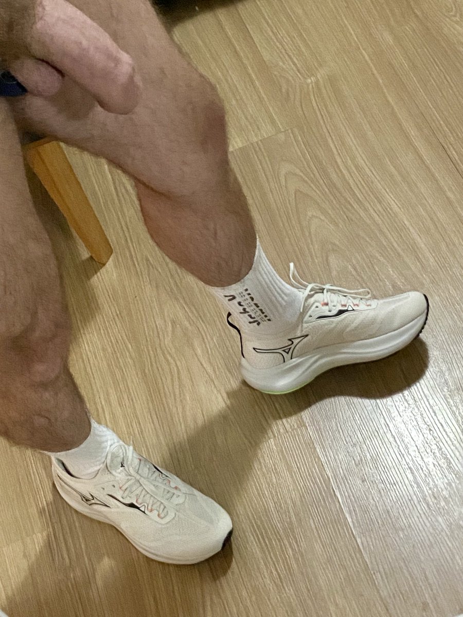 Yagob.cwb tweet media