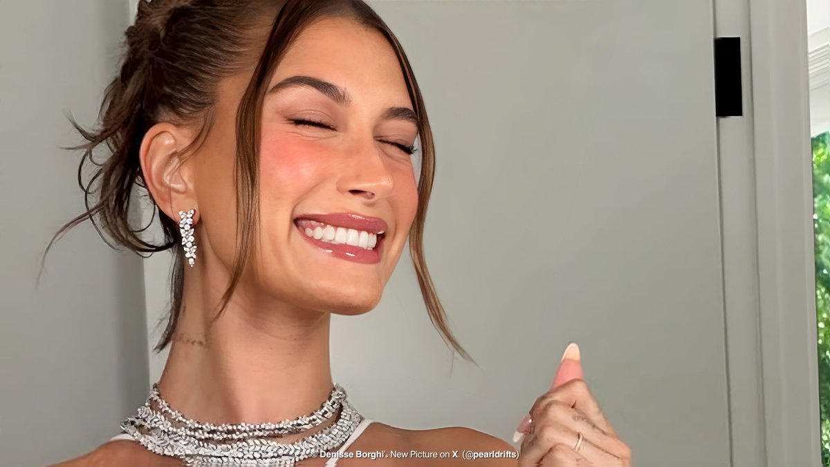 𝖱𝗁𝖺𝖾𝗅𝗒𝖺; HBD MY BUNNY! 🐇💙 tweet media