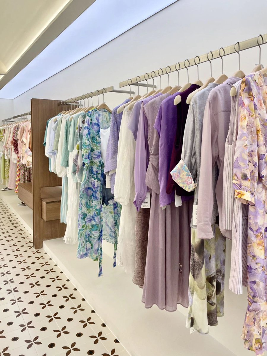 朝の光で考える tweet media