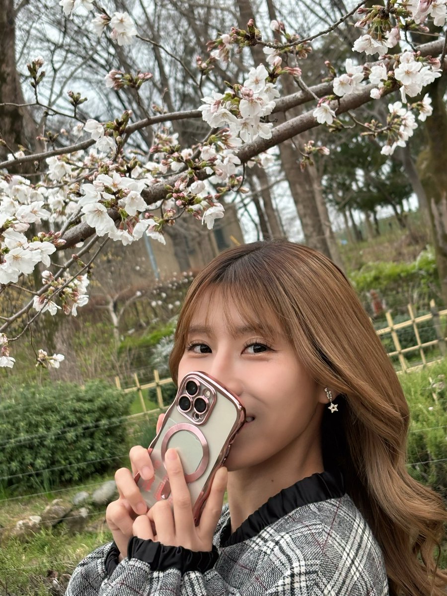 大岩根綾奈（ダイコンちゃん） tweet media