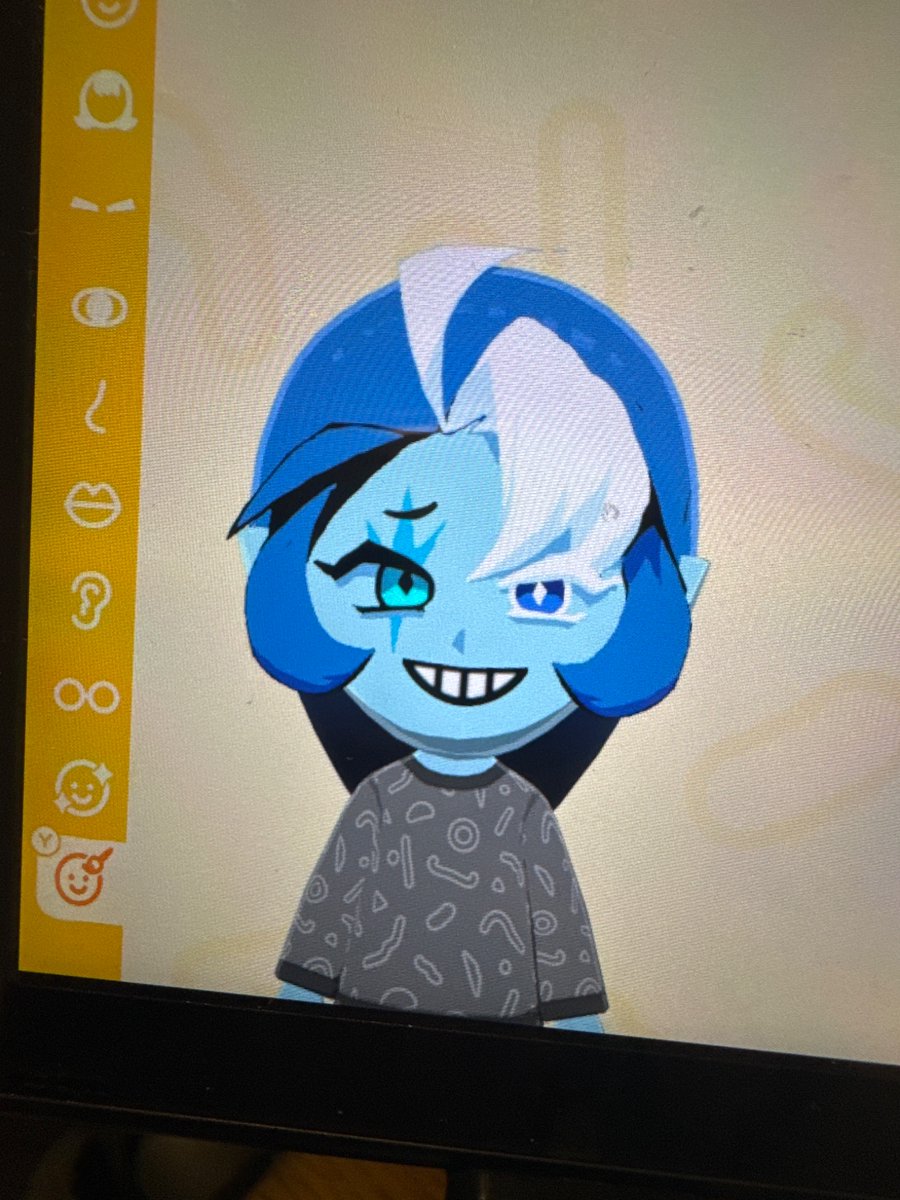 lucias @ Anime Boston A329 tweet media