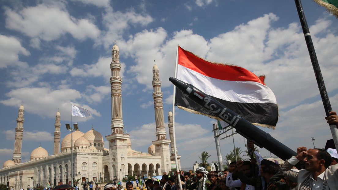 RT en Español tweet media