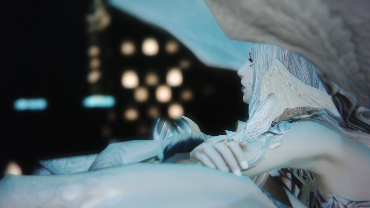 möth lämp tweet media