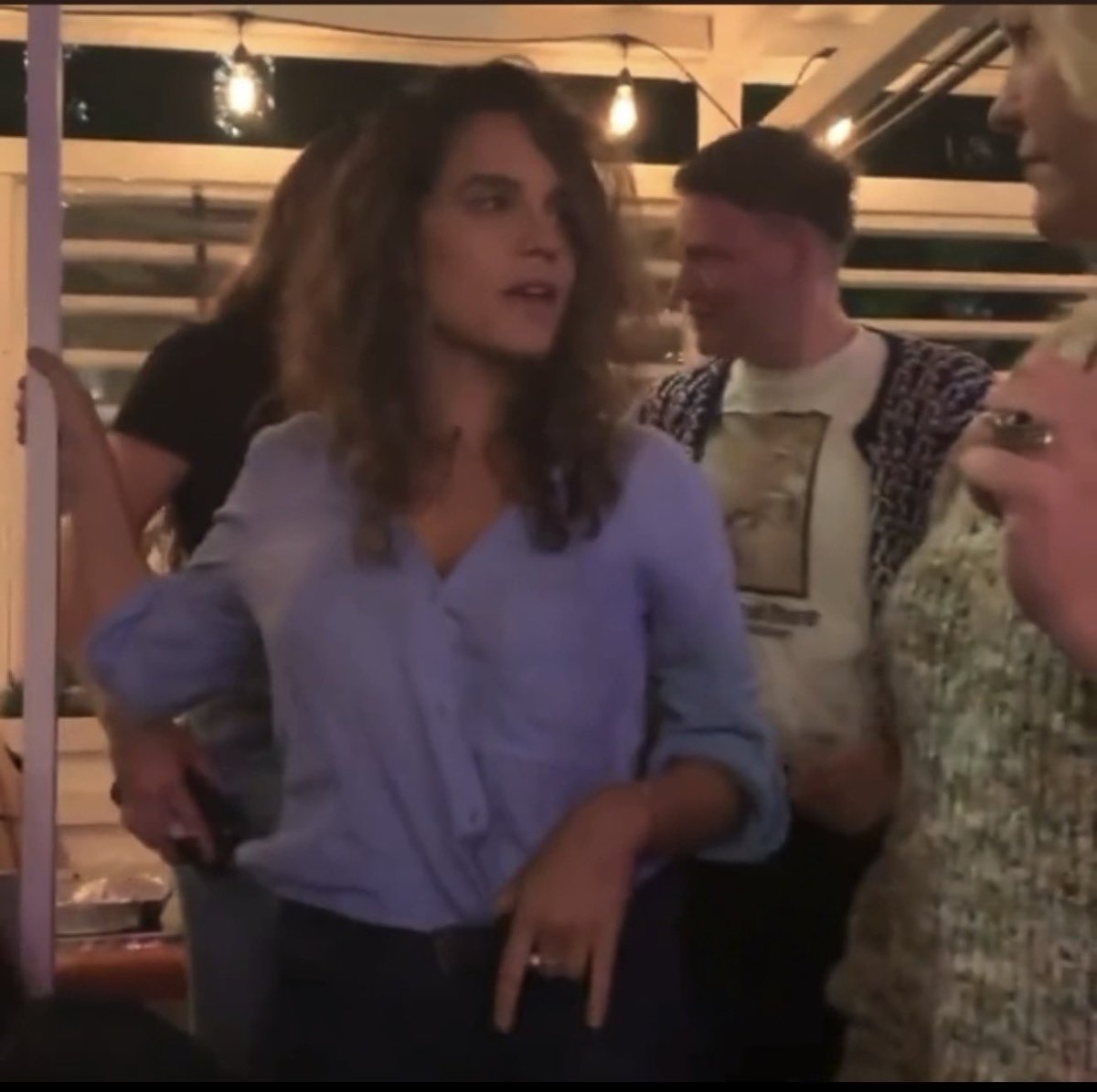 parker 🗞️ tweet media