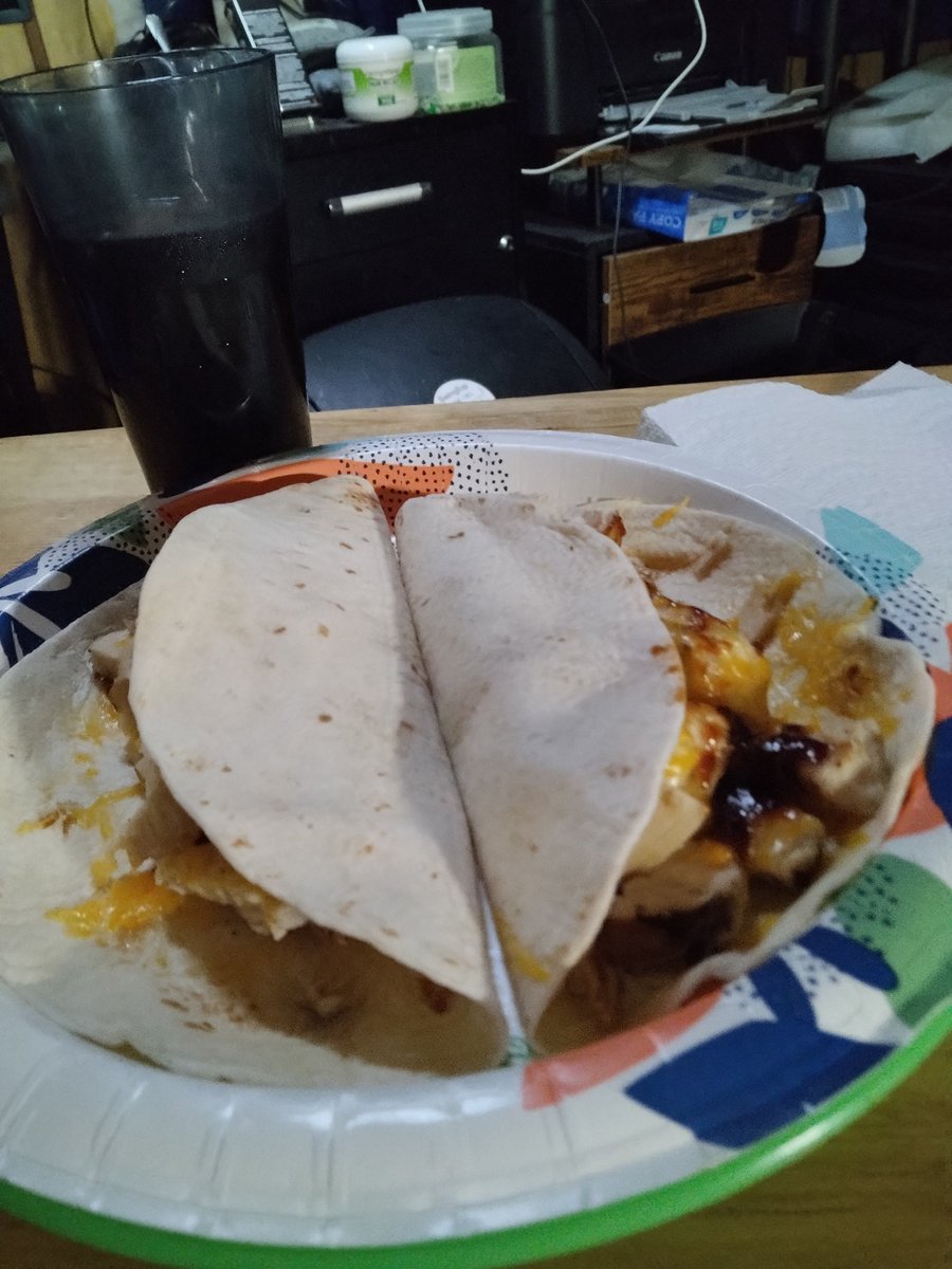 Scott the Scorpio coffee drinker tweet media