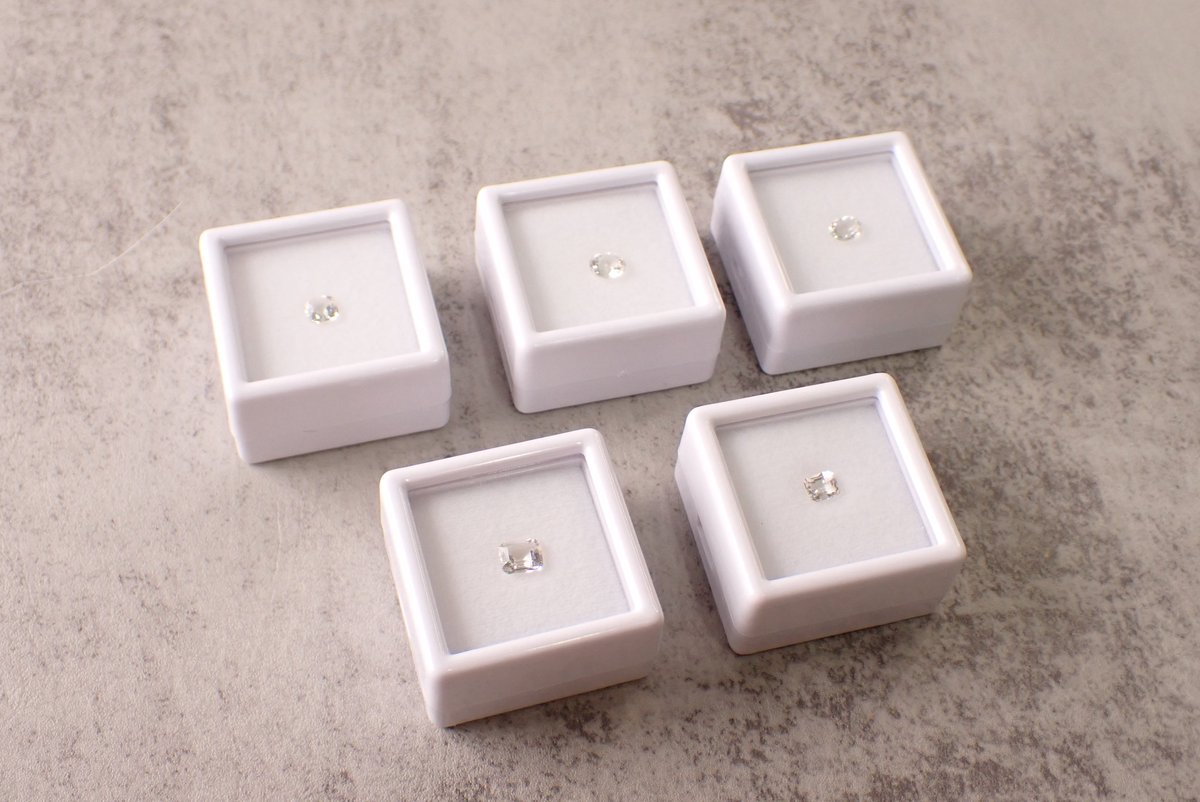 違いを楽しむ宝石屋(ディファレンシー) tweet media