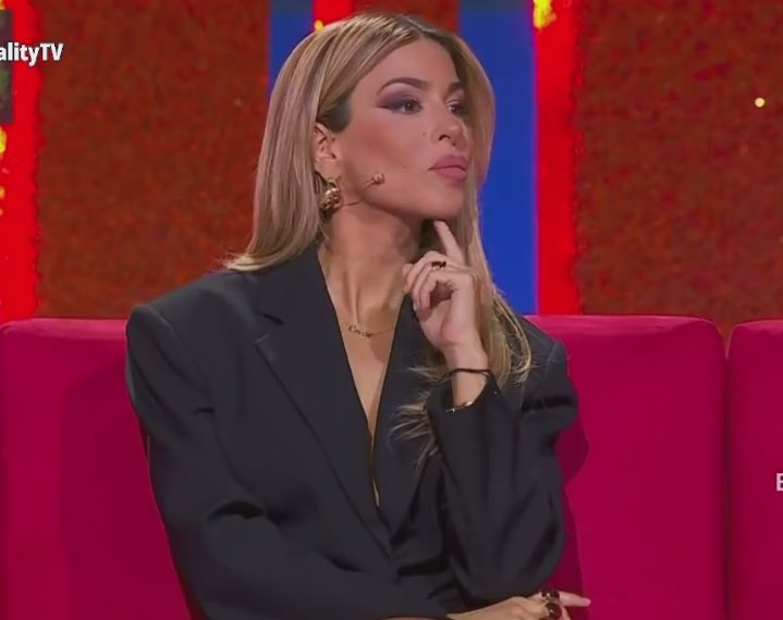 aroa 🍒 tweet media