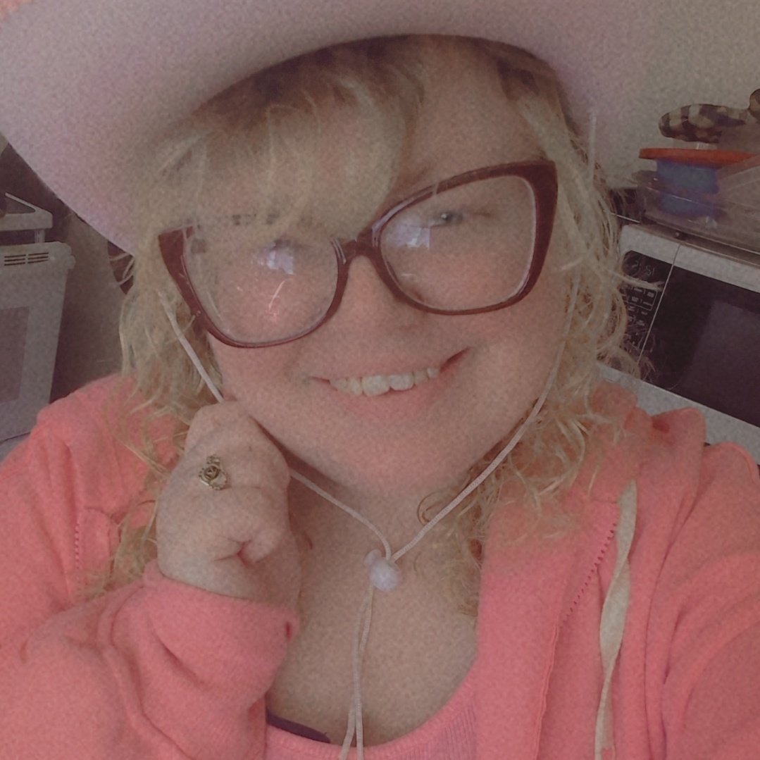 cherry !! ᛑᛗᛛ tweet media