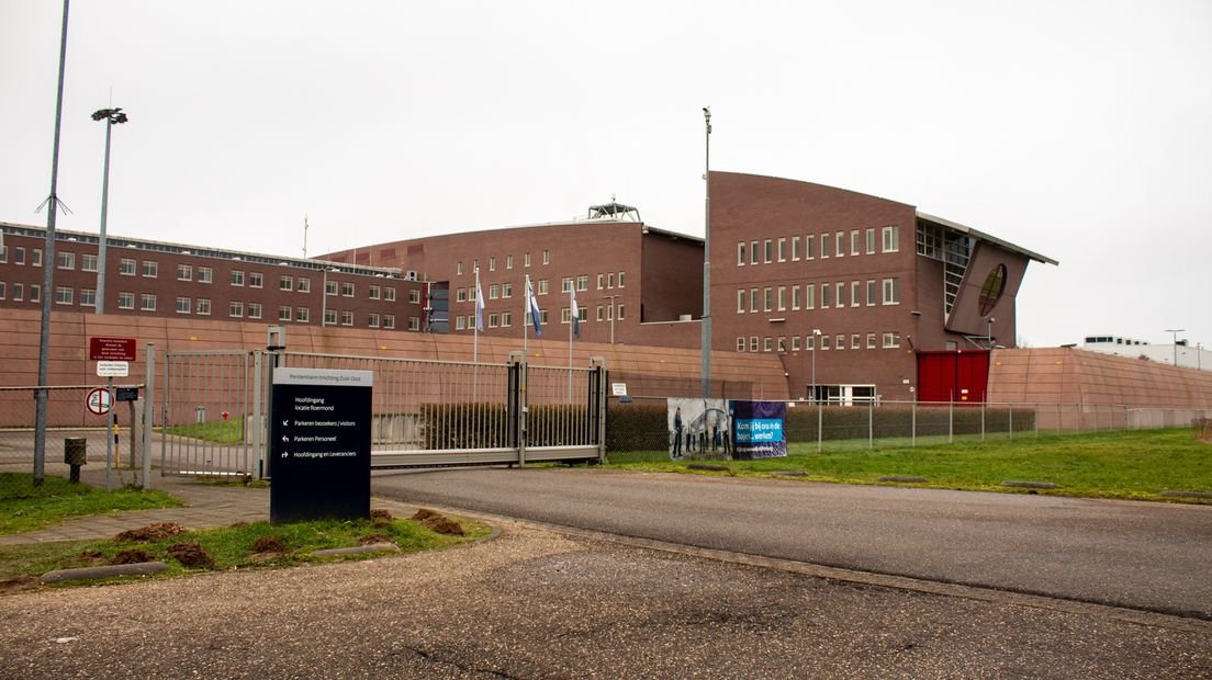 Gevangene ontsnapt tijdens ziekenhuisbezoek Roermond