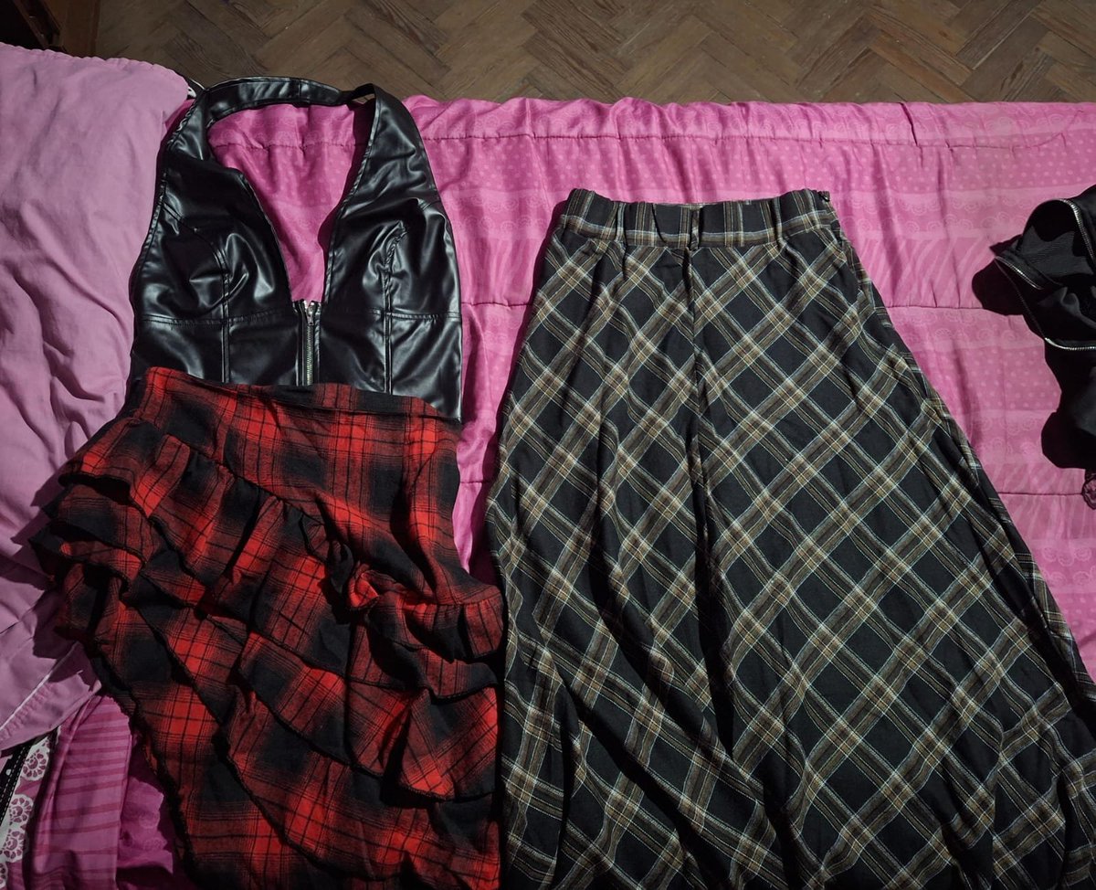 𝕹𝖔𝖊 tweet media