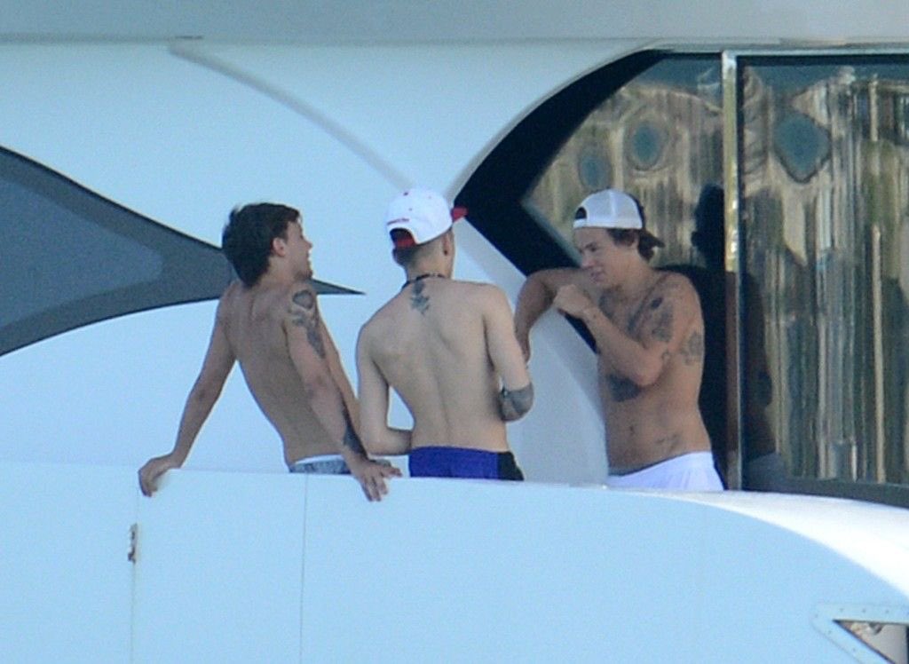 niki🪩 tweet media