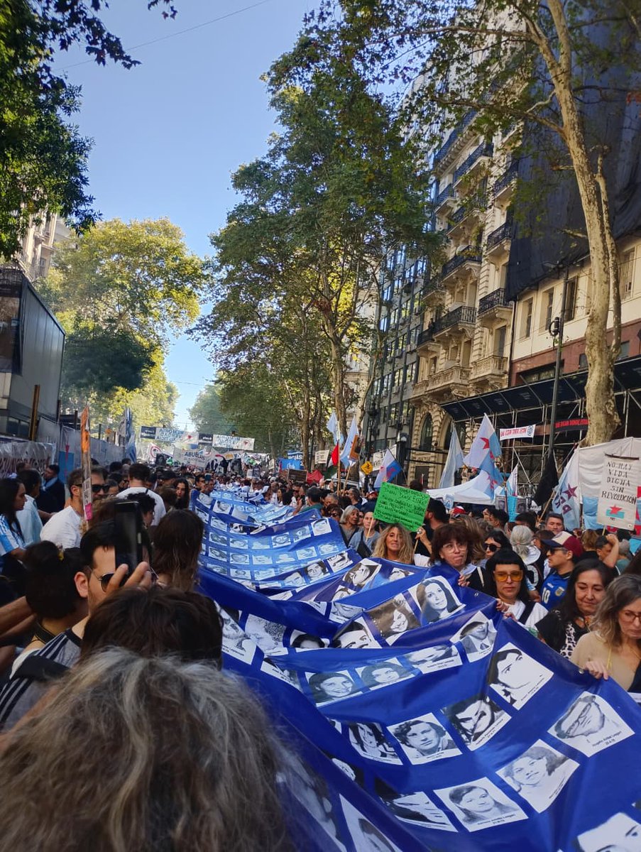 isteteko's tweet photo. Siempre es una fecha que me toca mucho el alma porque hasta el día de hoy mi mamá me cuenta los recuerdos que tiene cuando incluso era solo una chiquita de 5 años,esos recuerdos que marcan también son parte de la lucha para decir nunca más.
#NuncaMás https://t.co/DImckMJsni