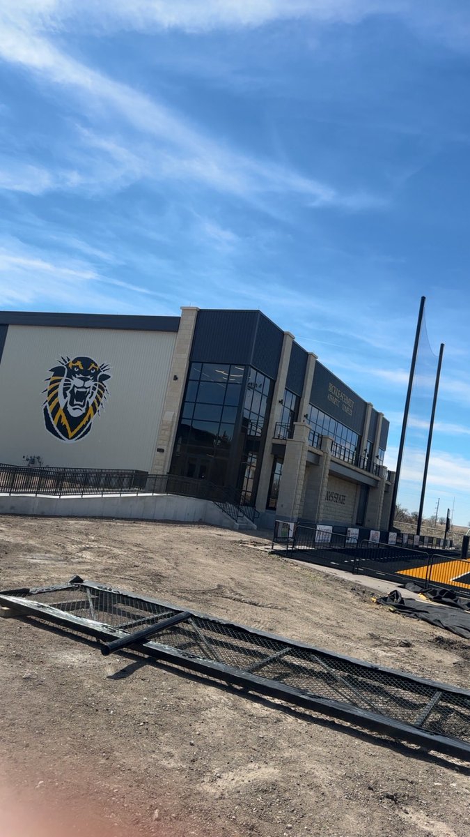 Antonio “Diesel” Taylor tweet media