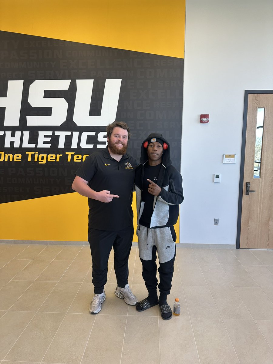 Antonio “Diesel” Taylor tweet media