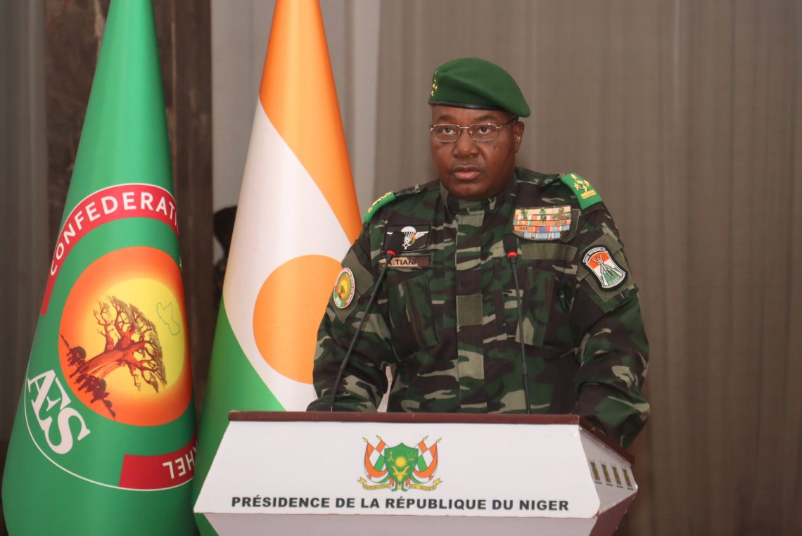 Niger Fr tweet media