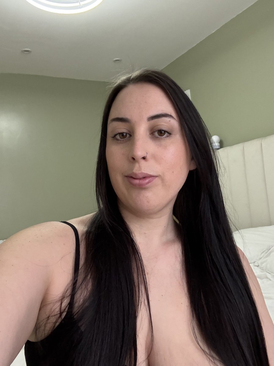 Faye smith tweet media