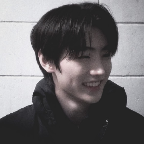 ๐บ๐๐๐๐ เญจเญง tweet media