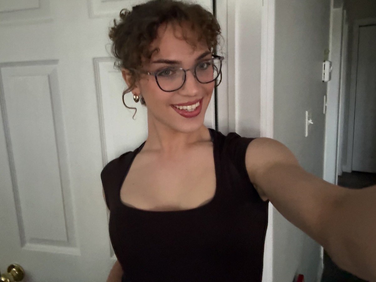 Tara Nova tweet media