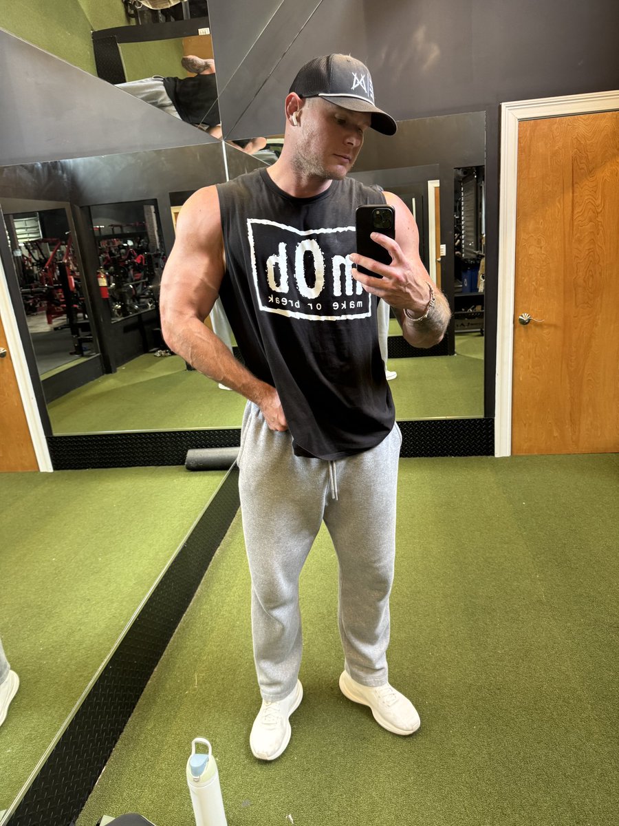 Florida Man tweet media