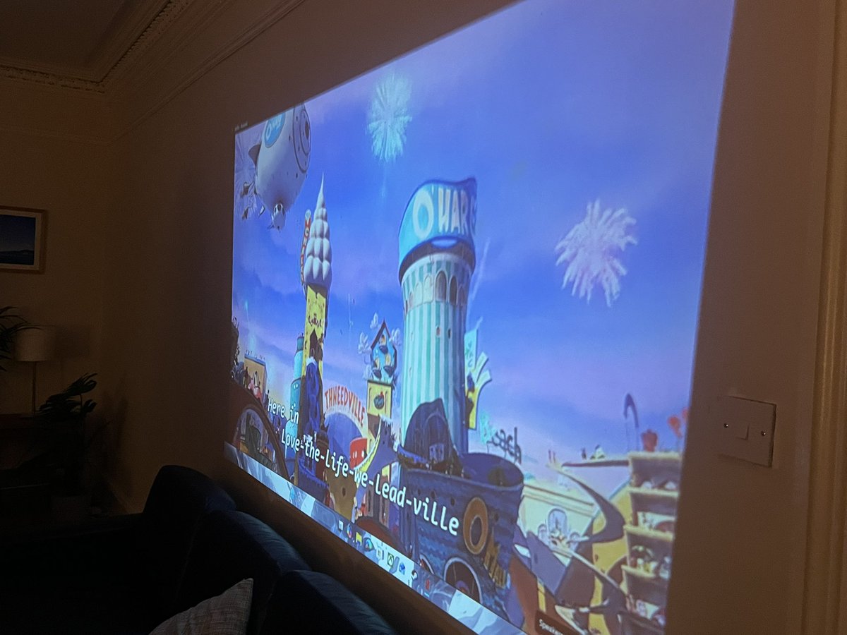 MrsSavva's tweet photo. Time for a movie night and chill! 😀🍿🥤🎉🍿 https://t.co/YHVkXz8TK2