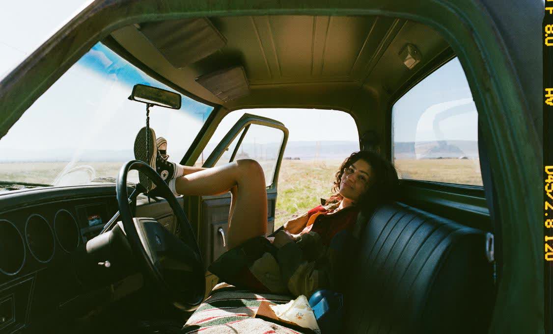 Fansplain tweet media