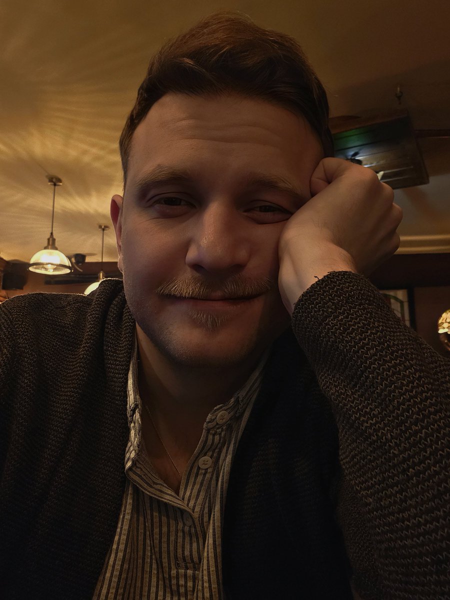 Не шути, да не шутим будешь tweet media