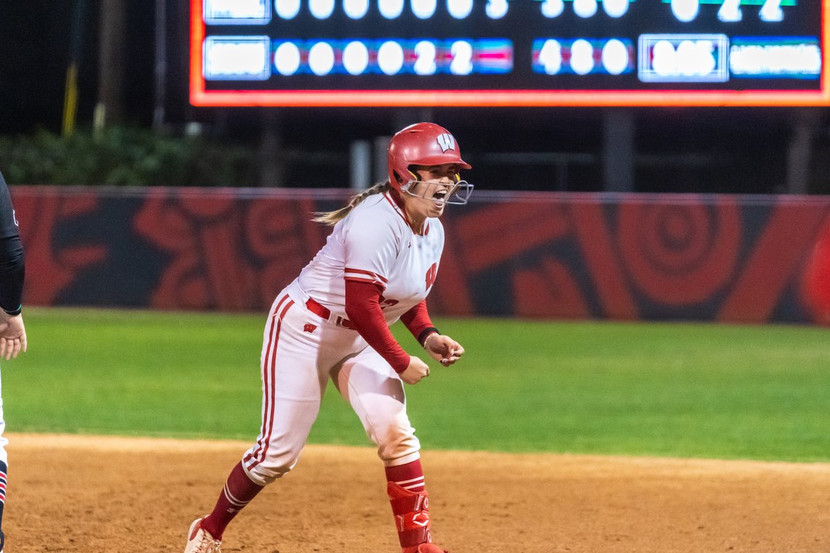 Wisconsin Badgers tweet media