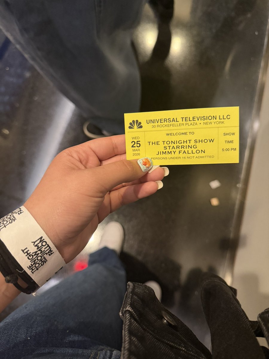 dest VAI VER O BTS tweet media