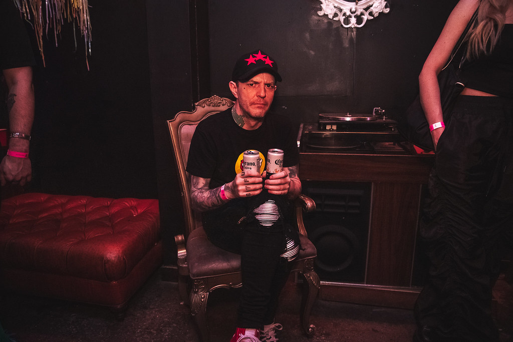 Wiggle Room Toronto tweet media